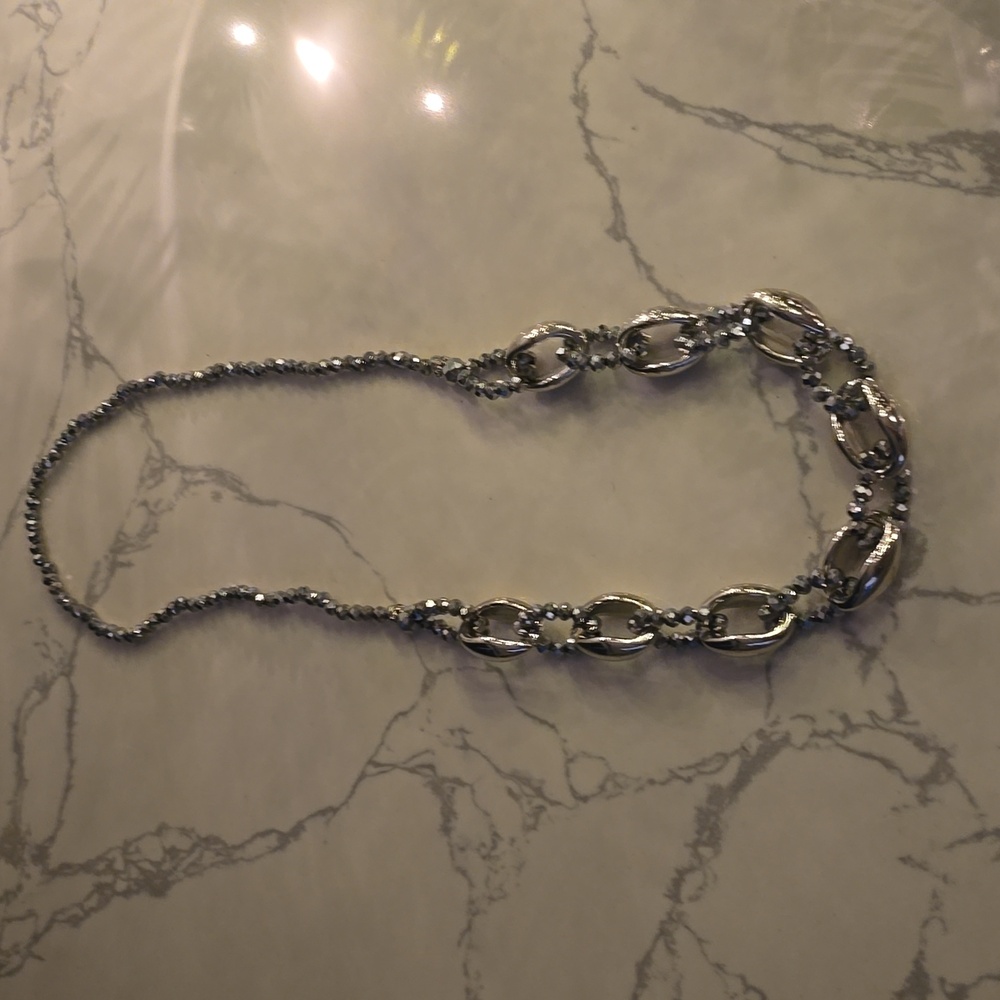 Vintage silver tone necklace